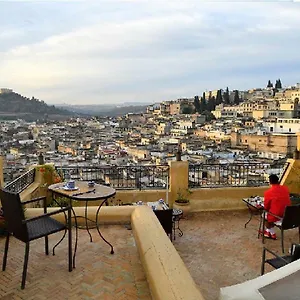 dar-gnaoua.hotelfesmorocco.com/